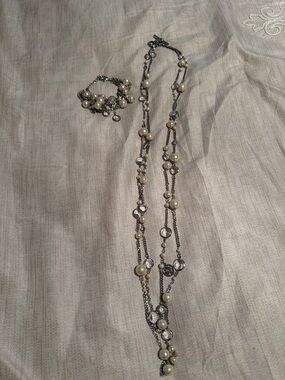 Vintage Park Lane Pearl and Silver Multi-Strand Necklace w/Matching Bracelet